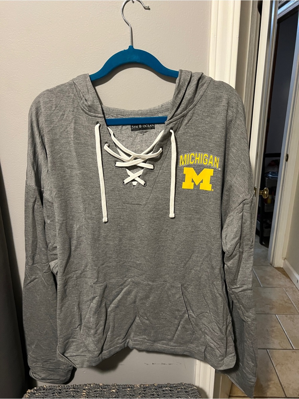 5th & Ocean Michigan Gray Lace-Up Hoodie Sweatshirt